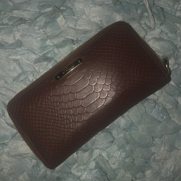 Gigi New York embossed Python zip around wallet - Picture 1 of 6